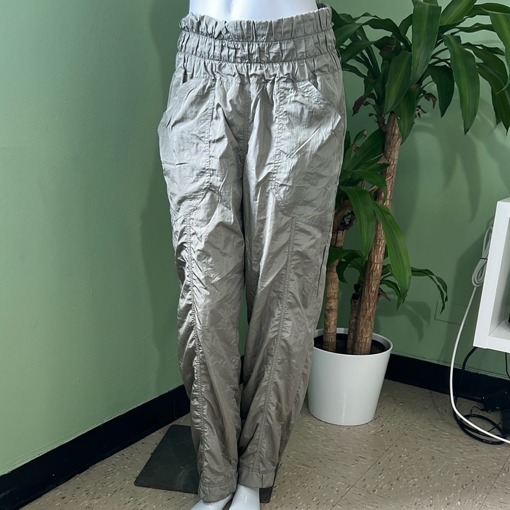 LOVE TREE L Sage Nylon Parachute Pants High Rise Drawstring Joggers Cargo Y2K